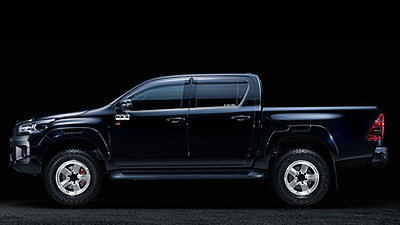 TOYOTA HILUX tuned by HKS
