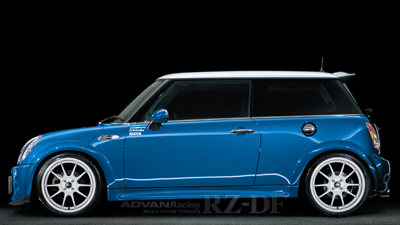 BMW R56 MINI COOPER S  tuned by GLAD JAPAN RACING WHITE