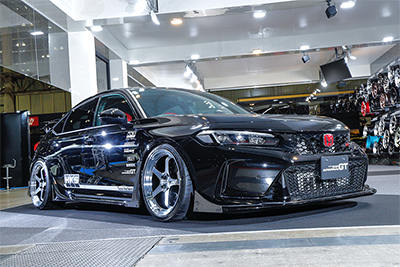 HKS CIVIC Type R × ADVAN Racing GT BEYOND-R